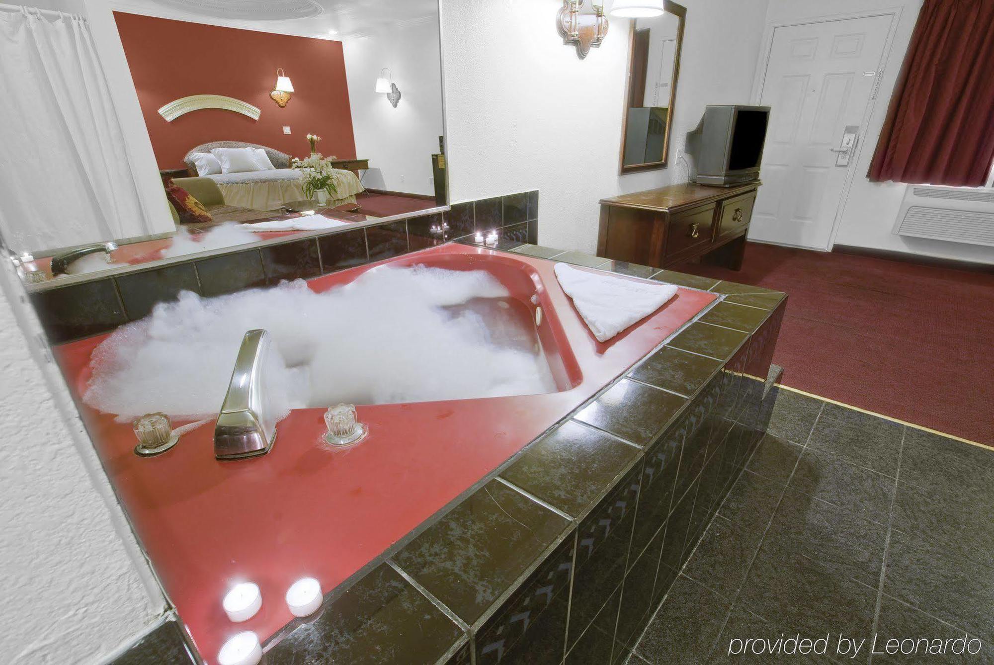 Americas Best Value Inn-Ріалто Номер фото