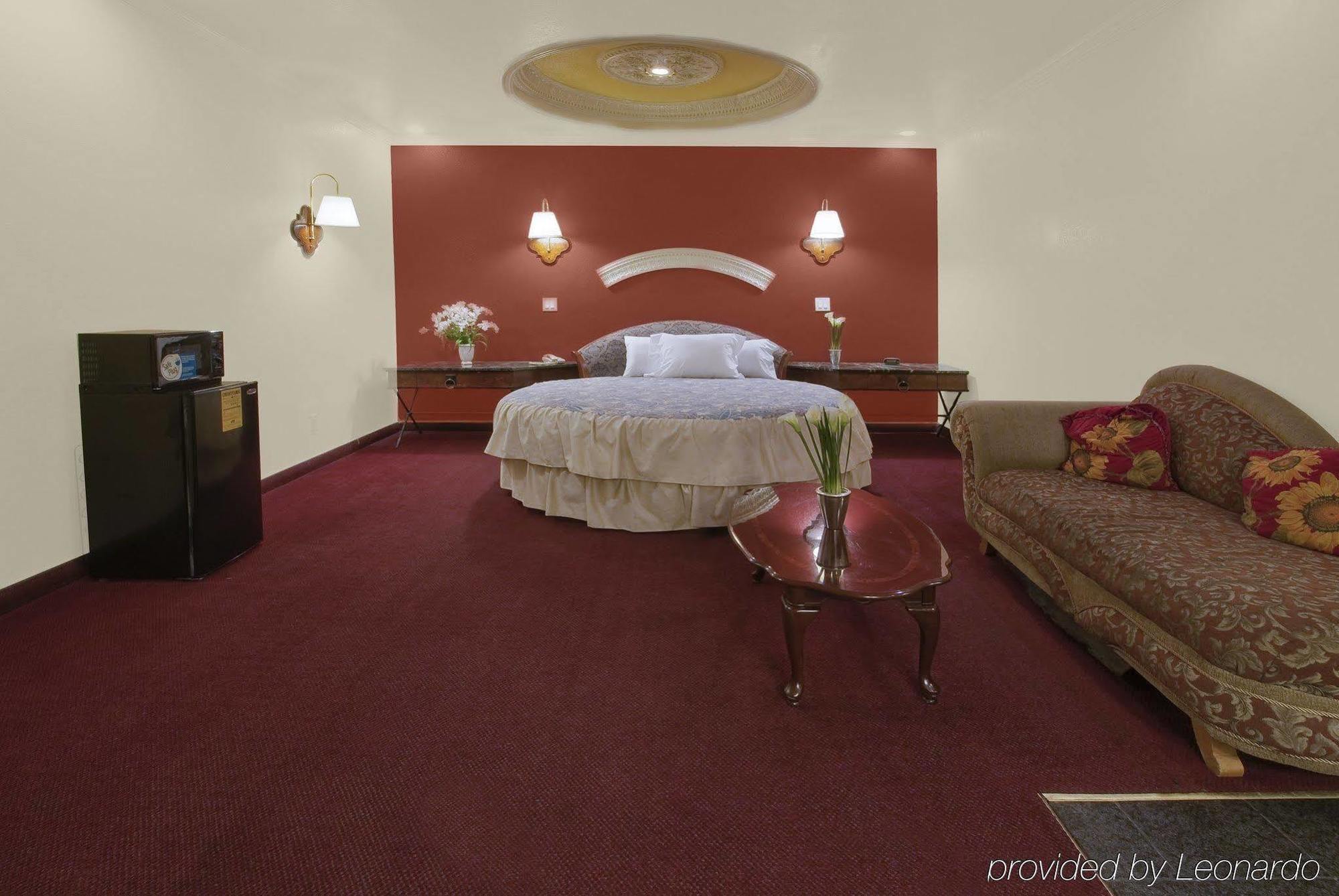 Americas Best Value Inn-Ріалто Номер фото